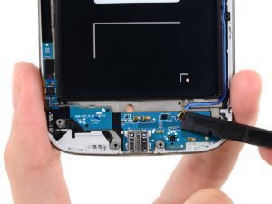راهنمای مرحله به مرحله تعمیر برد Samsung Galaxy S4 USB