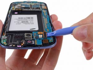 راهنمای گام به گام تعمیر دوربین جلو Samsung Galaxy S III