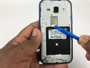 تعمیر صفحه نمایش شیشه ای Samsung Galaxy J1