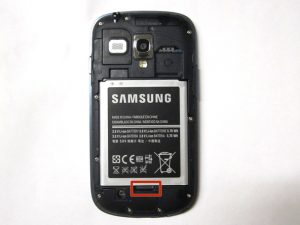 آموزش تصویری تعمیر باتری Samsung Galaxy SIII Mini VE
