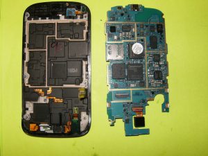 راهنمای تصویری تعمیر صفحه نمایش Samsung Galaxy S Blaze