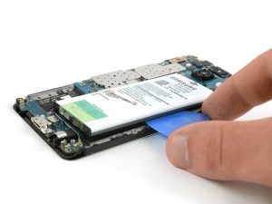 راهنمای مرحله به مرحله تعویض باتری Samsung Galaxy A3 2016
